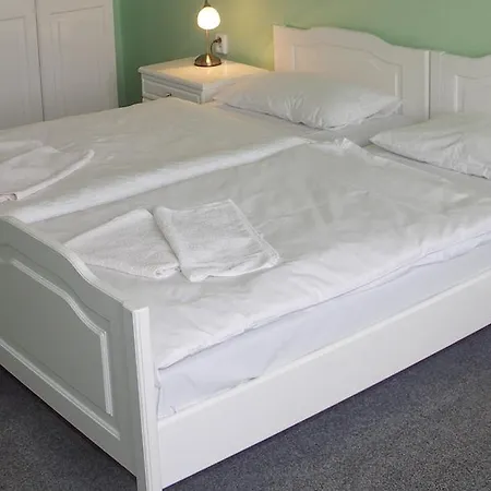 Hotel Bily Lev